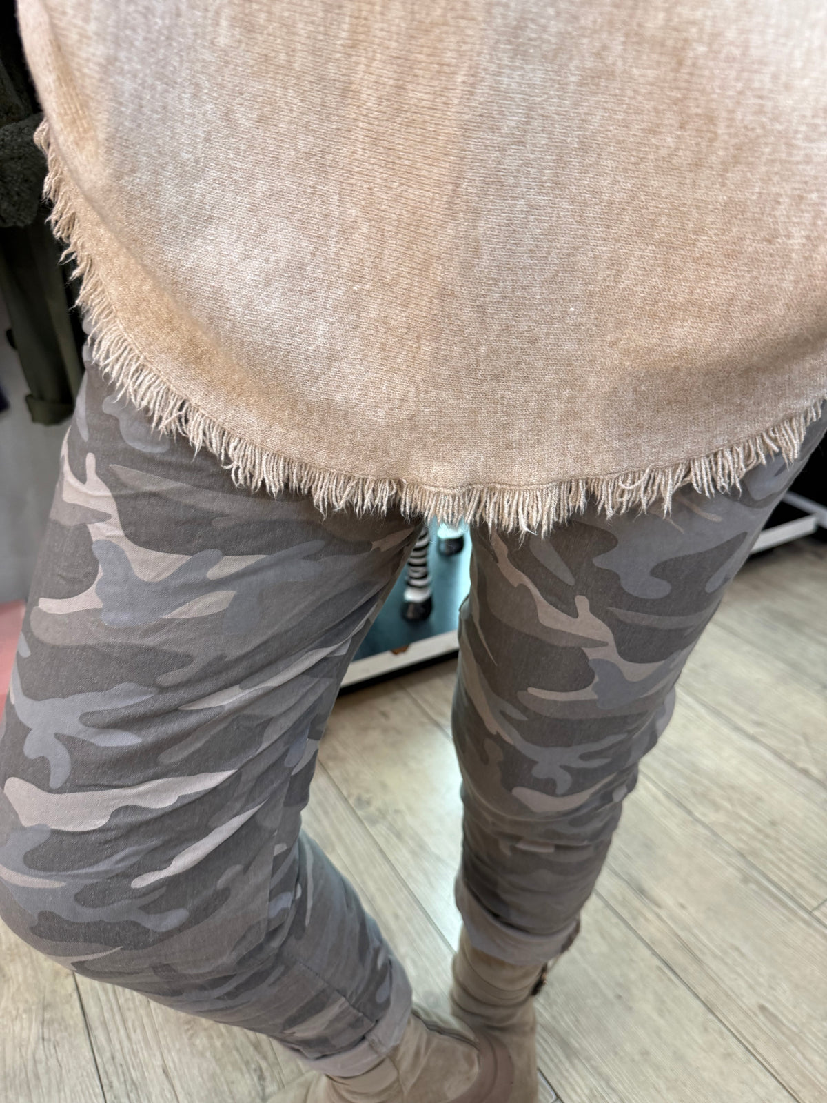 Pull franges beige