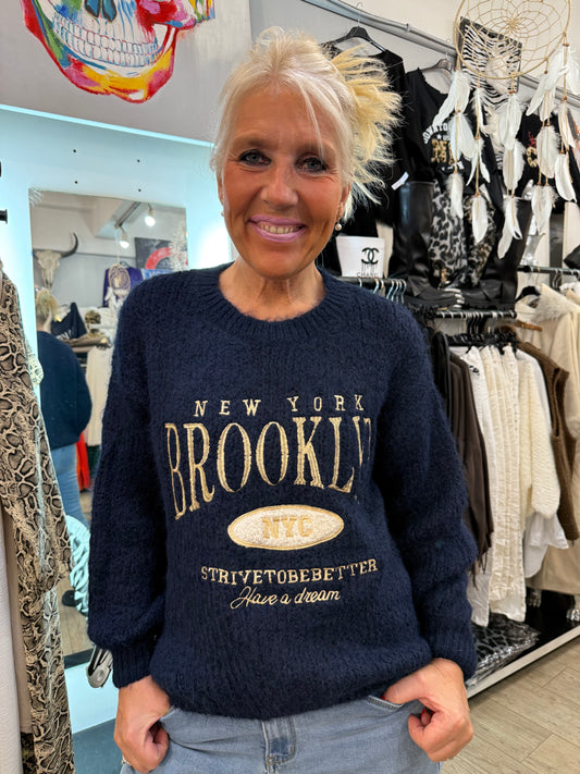 Pull Brooklyn marine