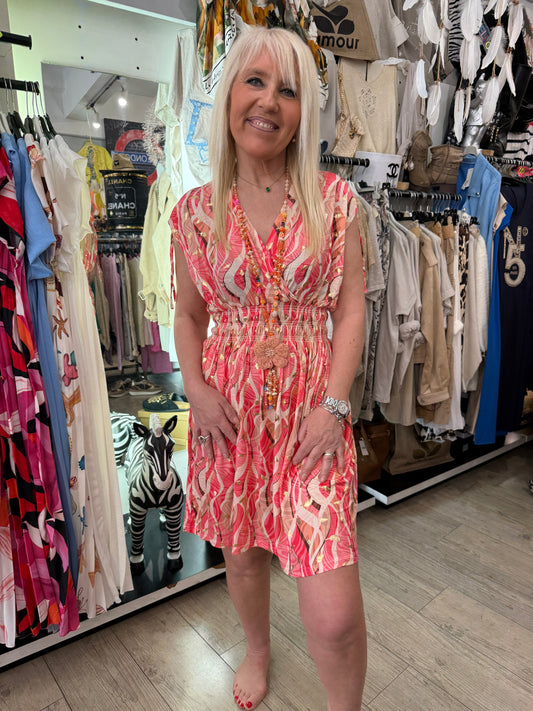 Robe magique rose courte