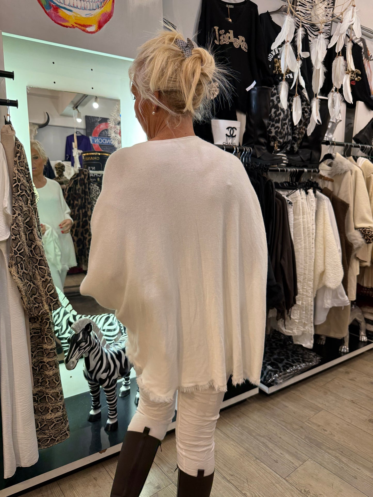 Pull Maryam blanc