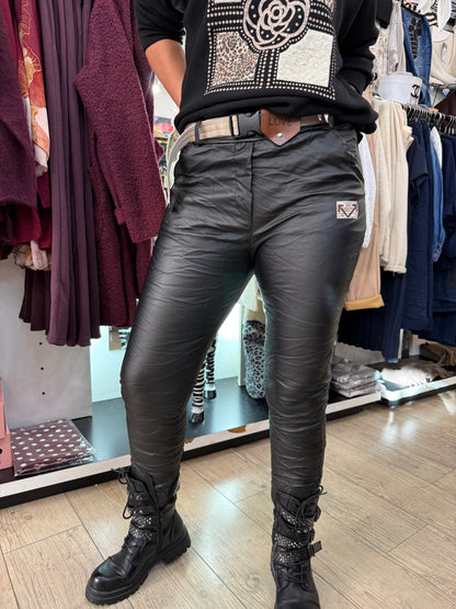 Pantalon simili ceinture noir