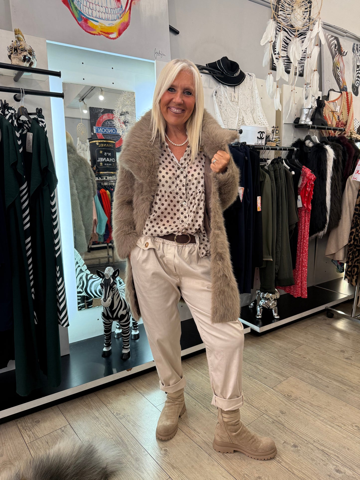Pantalon beige ceinture
