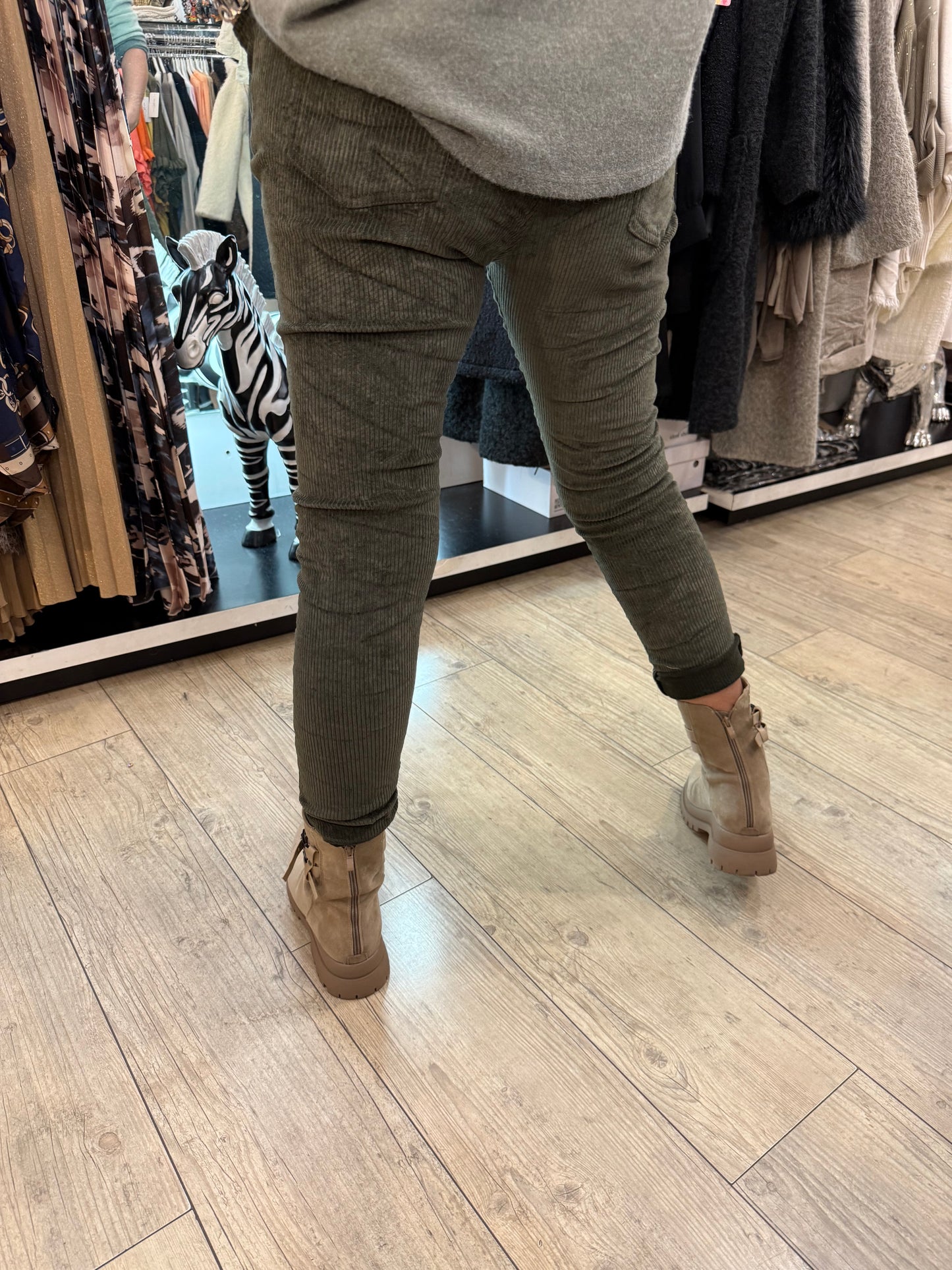 Pantalon magique velours kaki