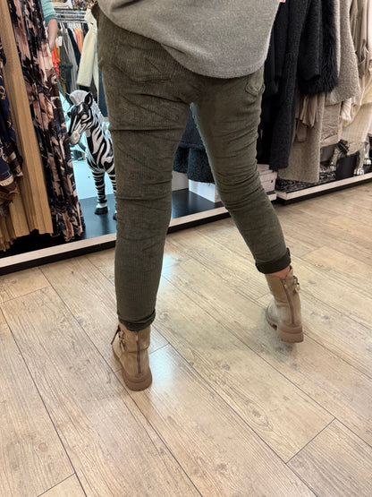 Pantalon magique velours kaki