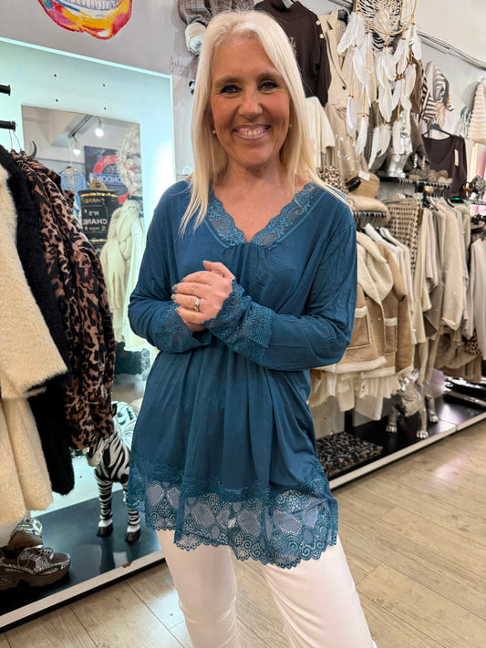 Top dentelle gde taille bleu