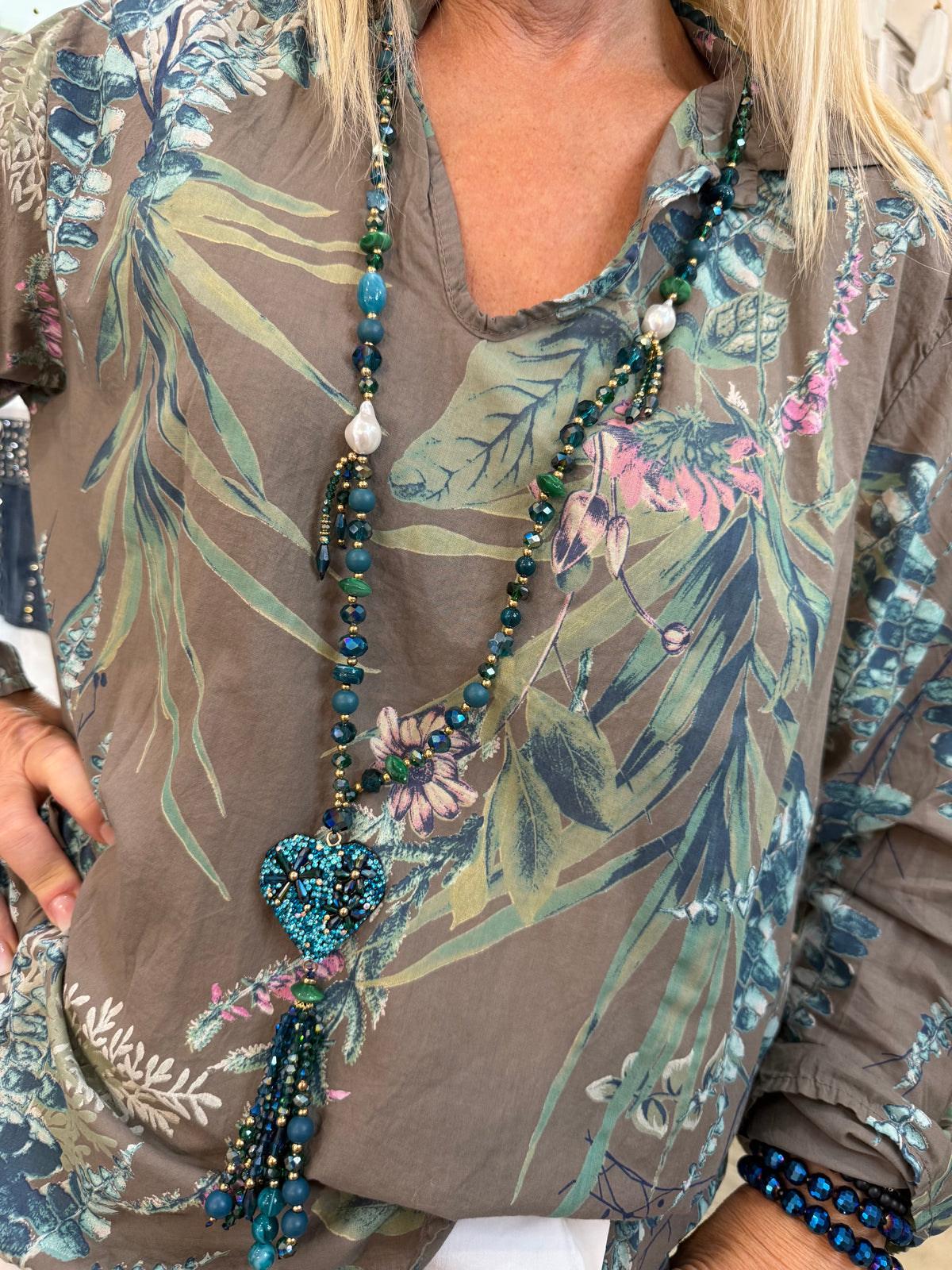 Chemise fleurie taupe (pull)