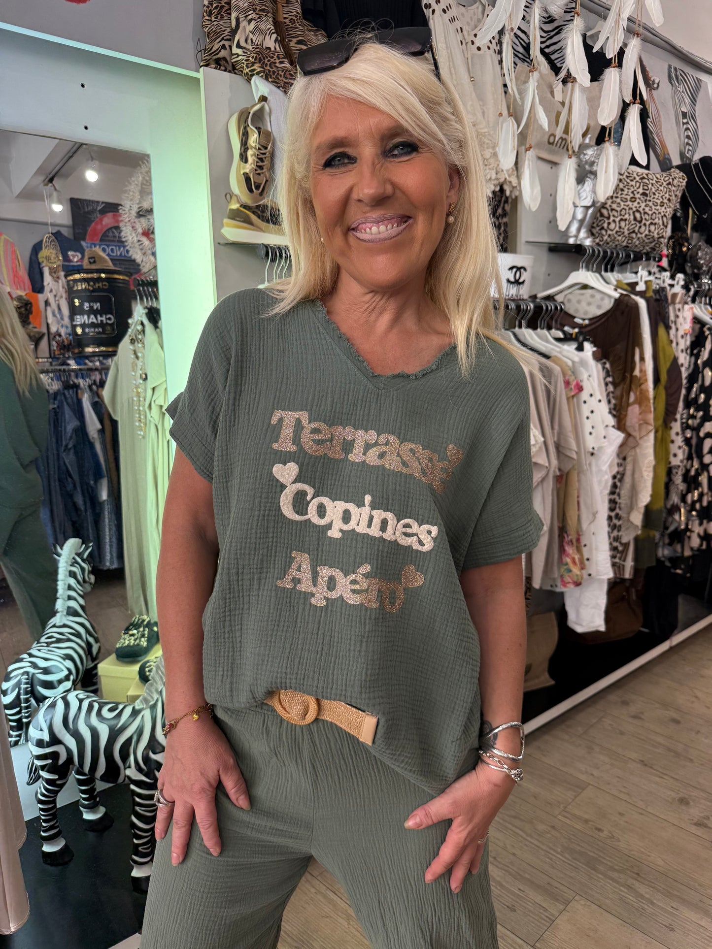 T shirt terrasse copine kaki