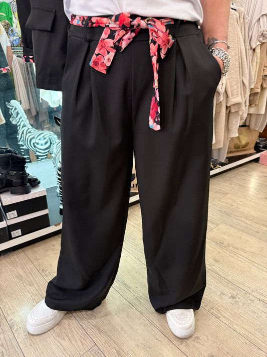 Pantalon palazzo noir foulard