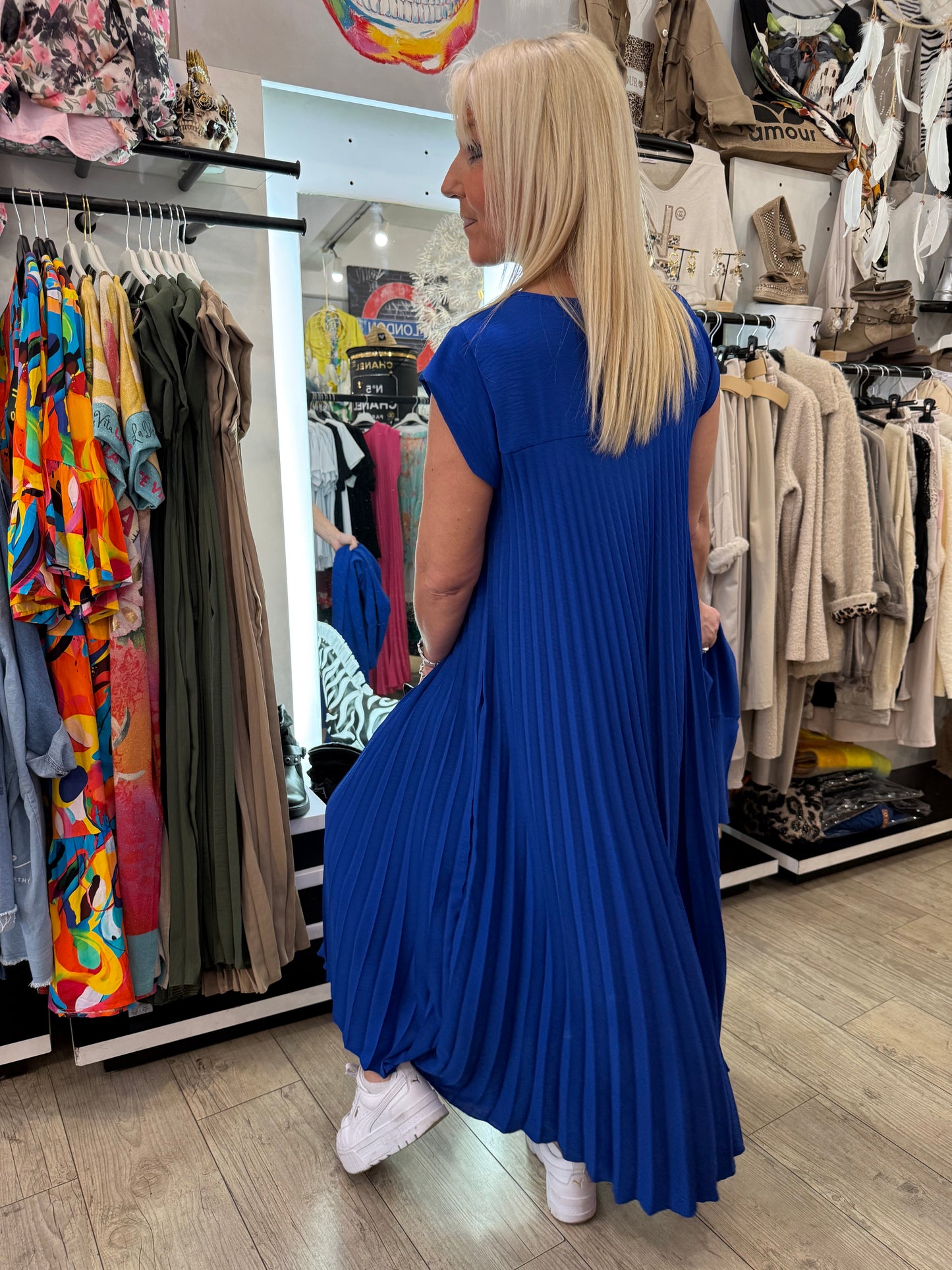 Robe plissée longue bleu elec réassort bientôt
