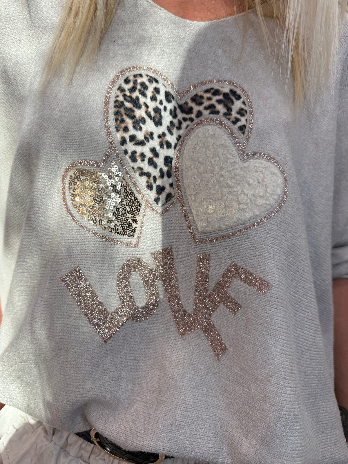 Pull love beige
