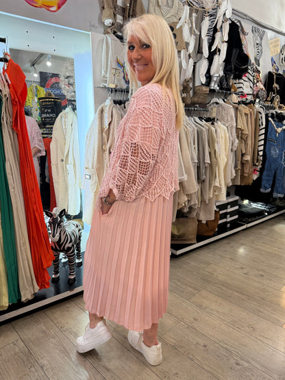 Pull macramé rose