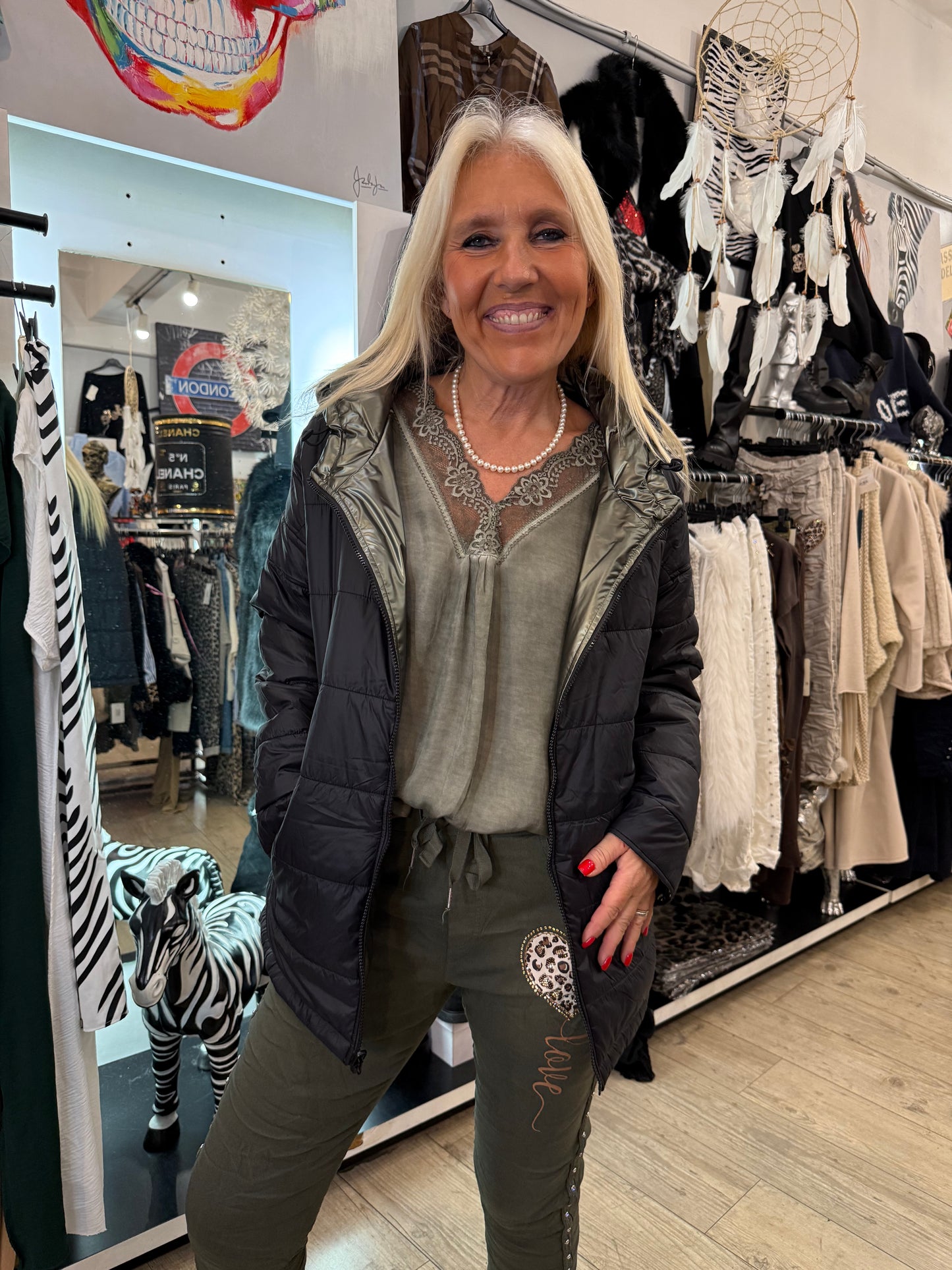 Top dentelle gde taille kaki poignet dentelle