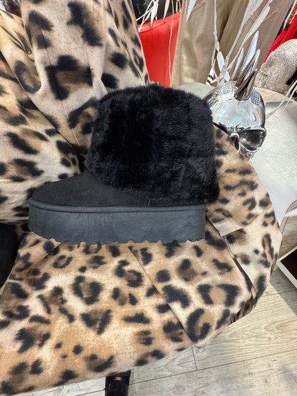 Boots noires fourrees