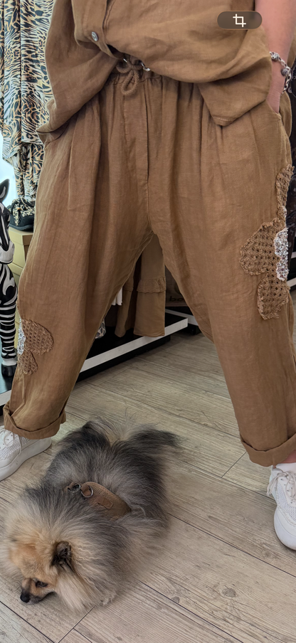 Pantalon camel flowers