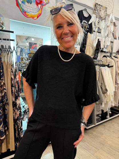 Pull froufrou noir