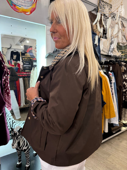 Veste Babeth