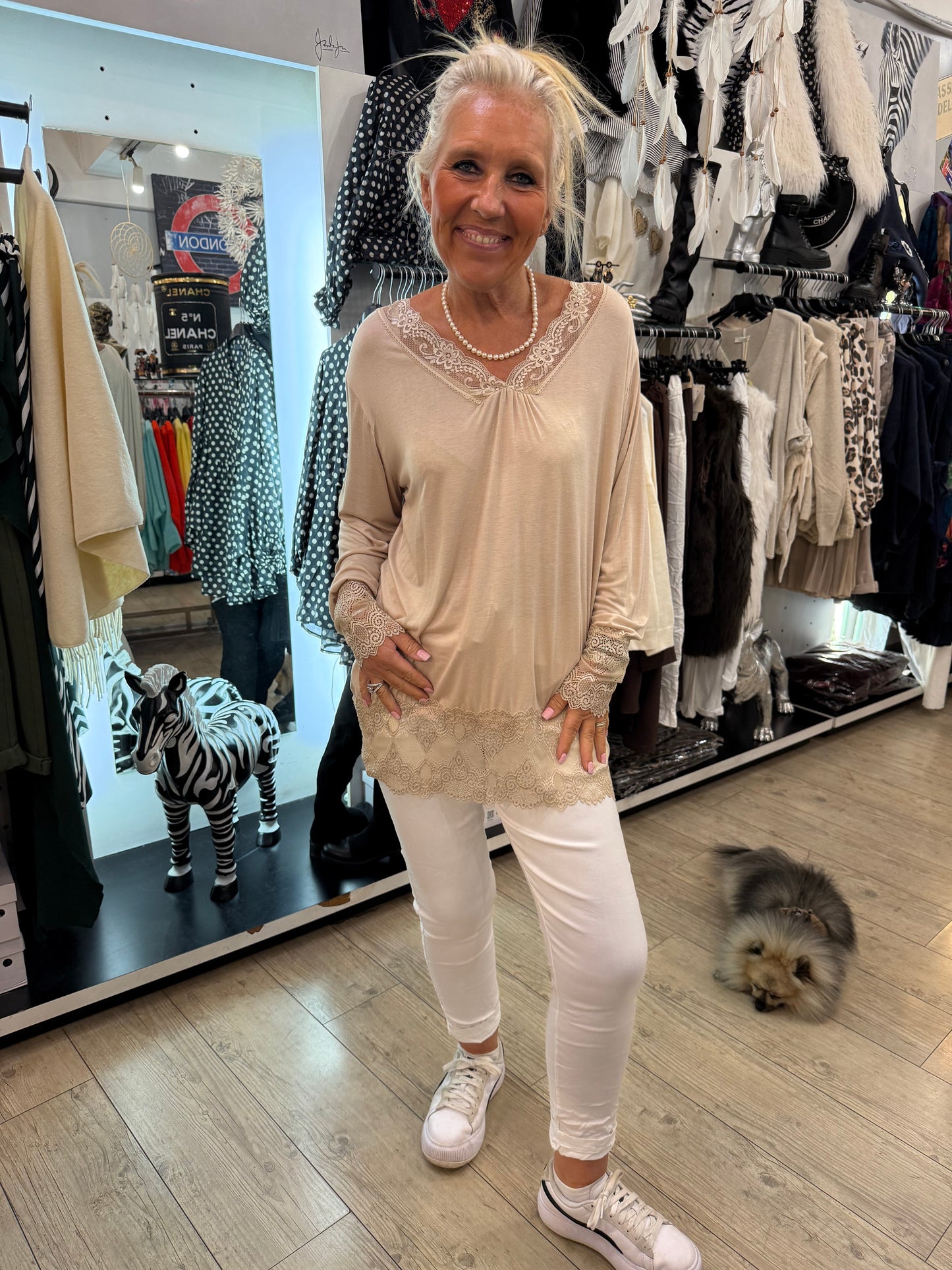 Top dentelle gde taille beige