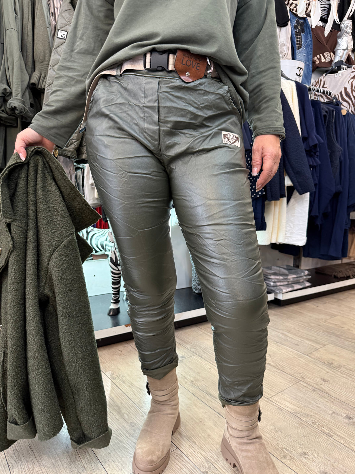 Pantalon simili ceinture kaki