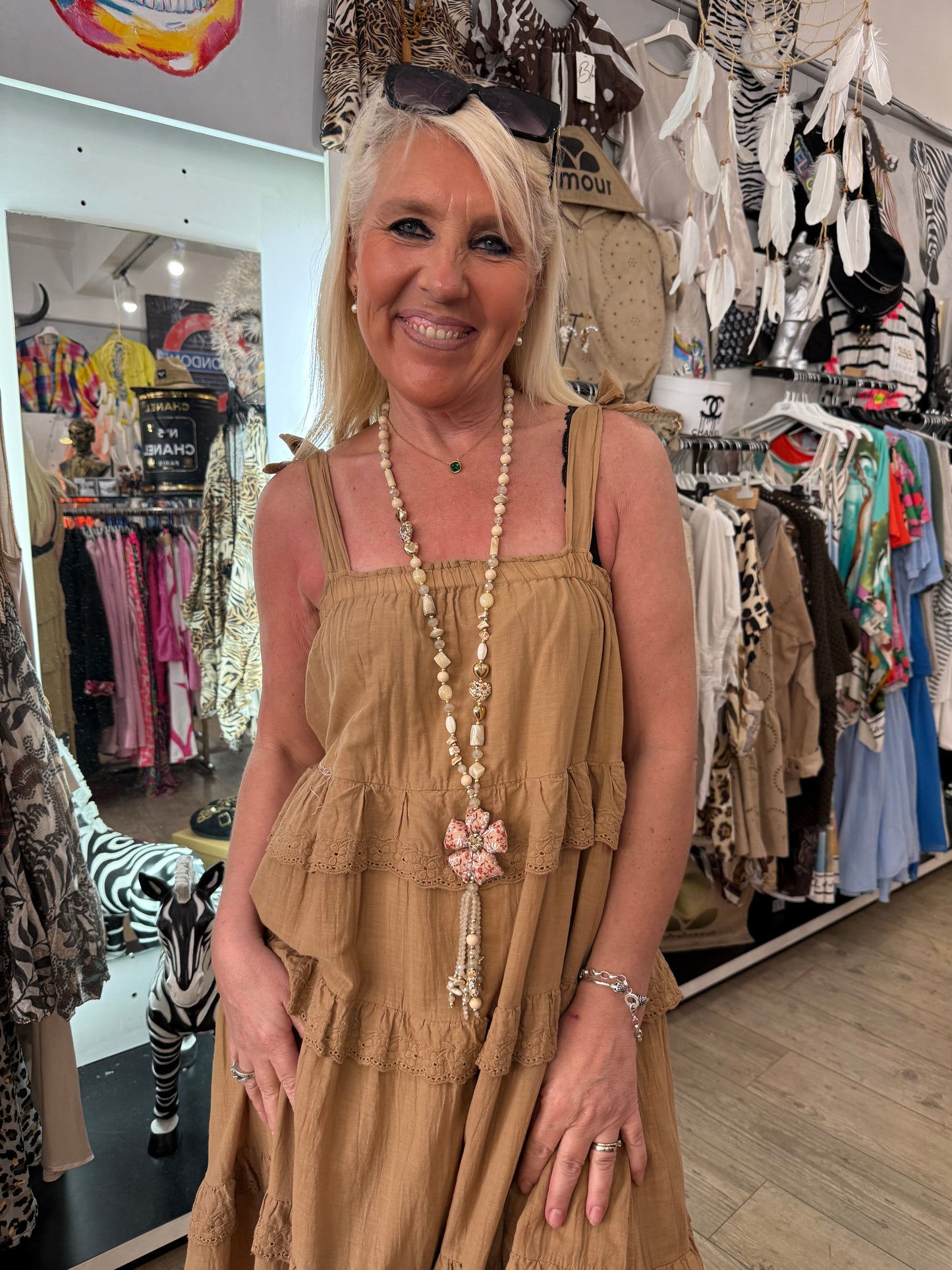 Robe froufrou camel