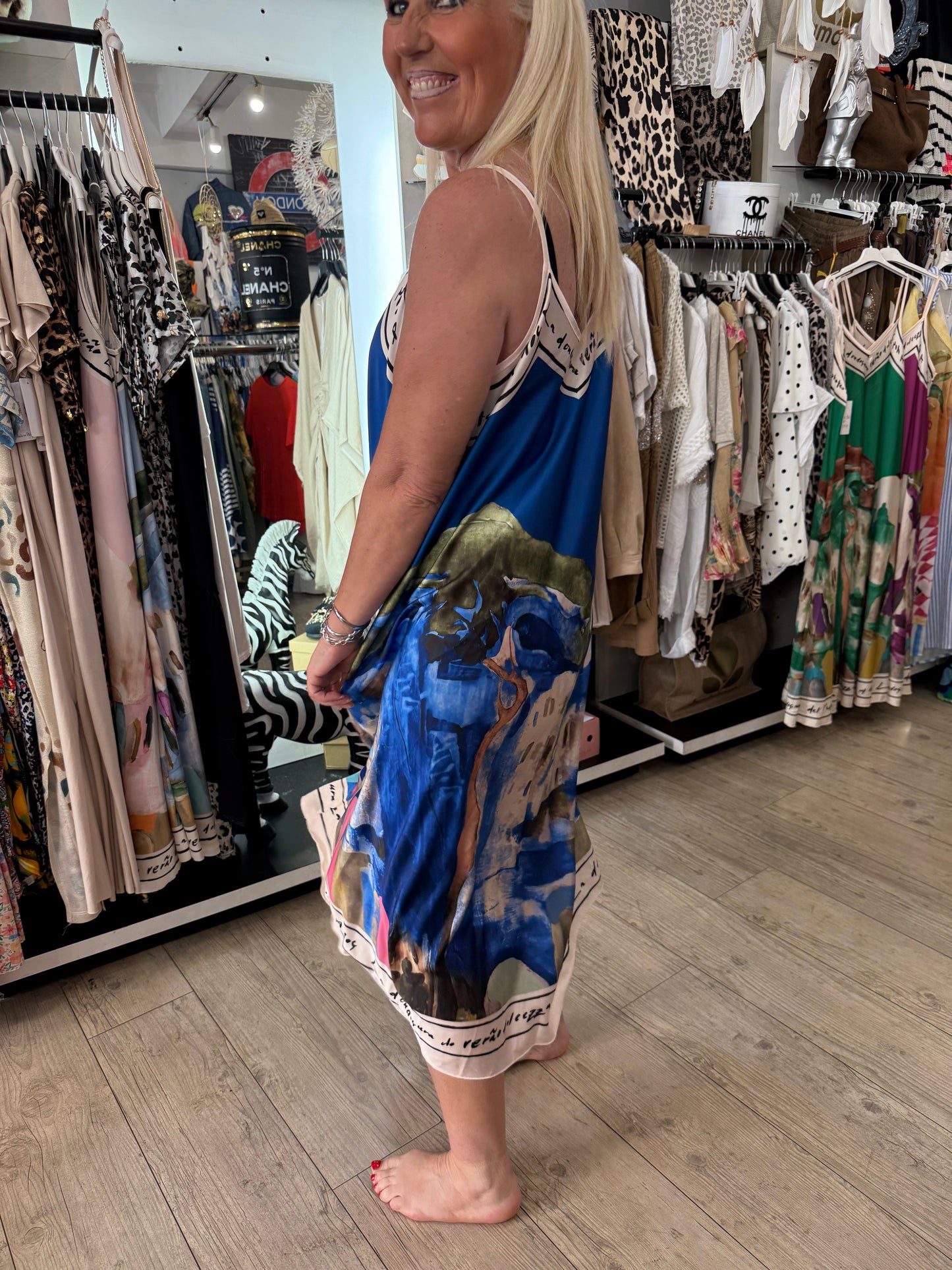 Robe Vérone bleue