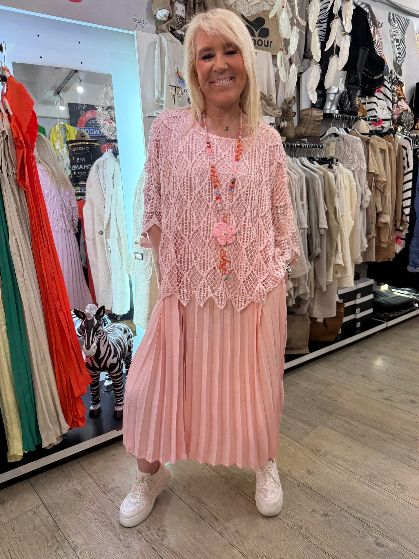 Pull macramé rose
