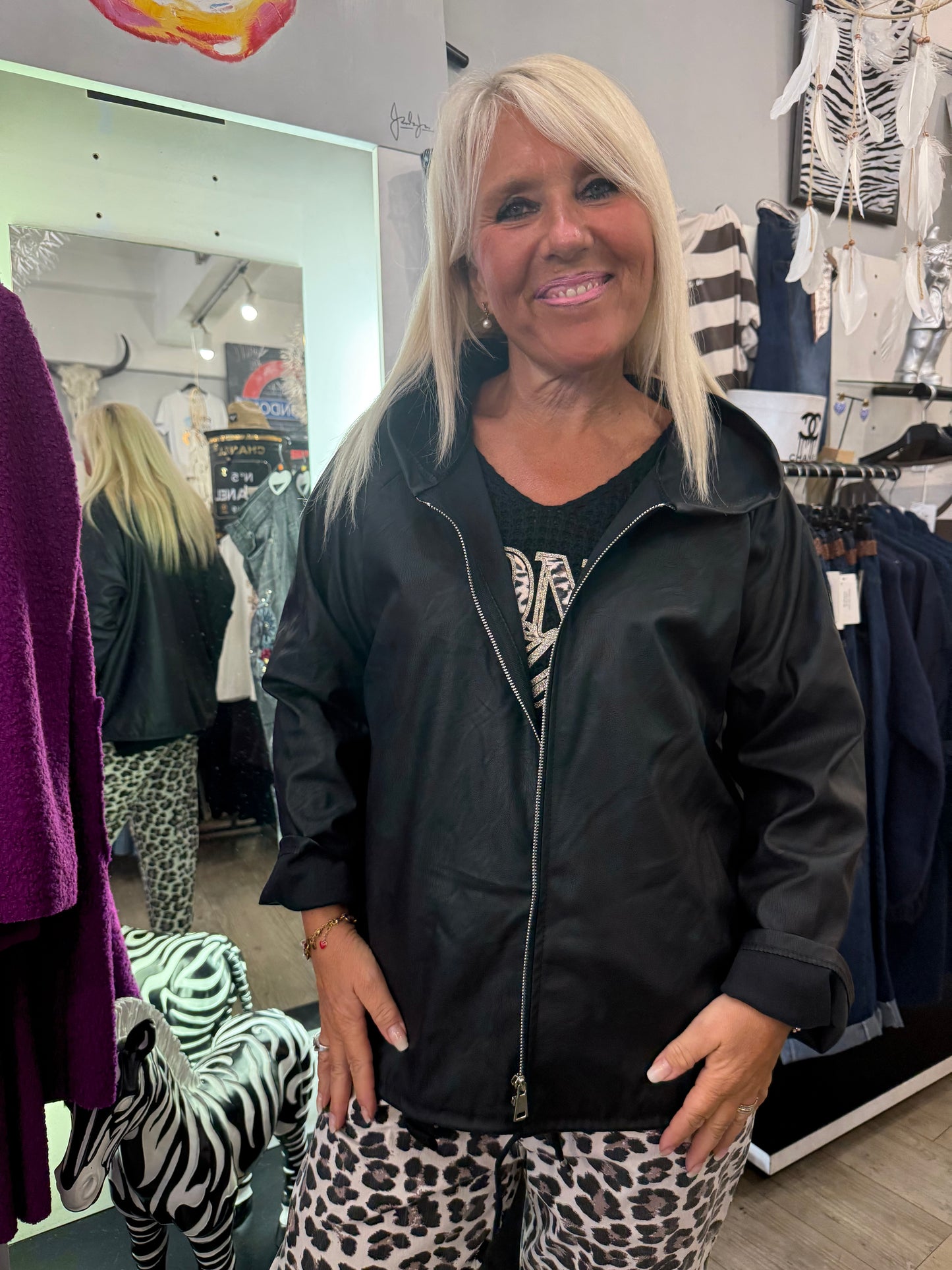 Veste simili noir