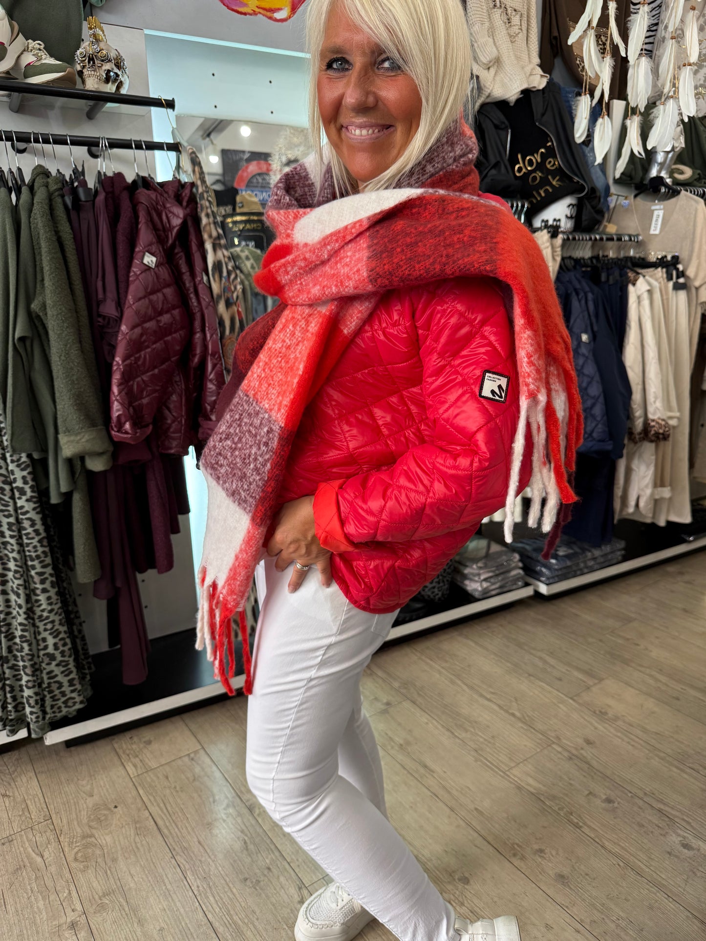 Écharpe écossaise rouge