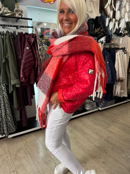Écharpe écossaise rouge