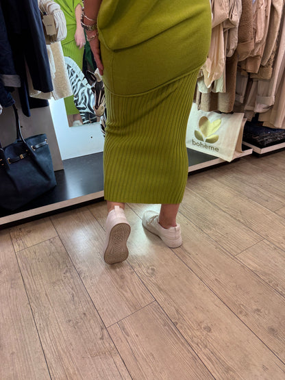 Jupe crayon vert olive