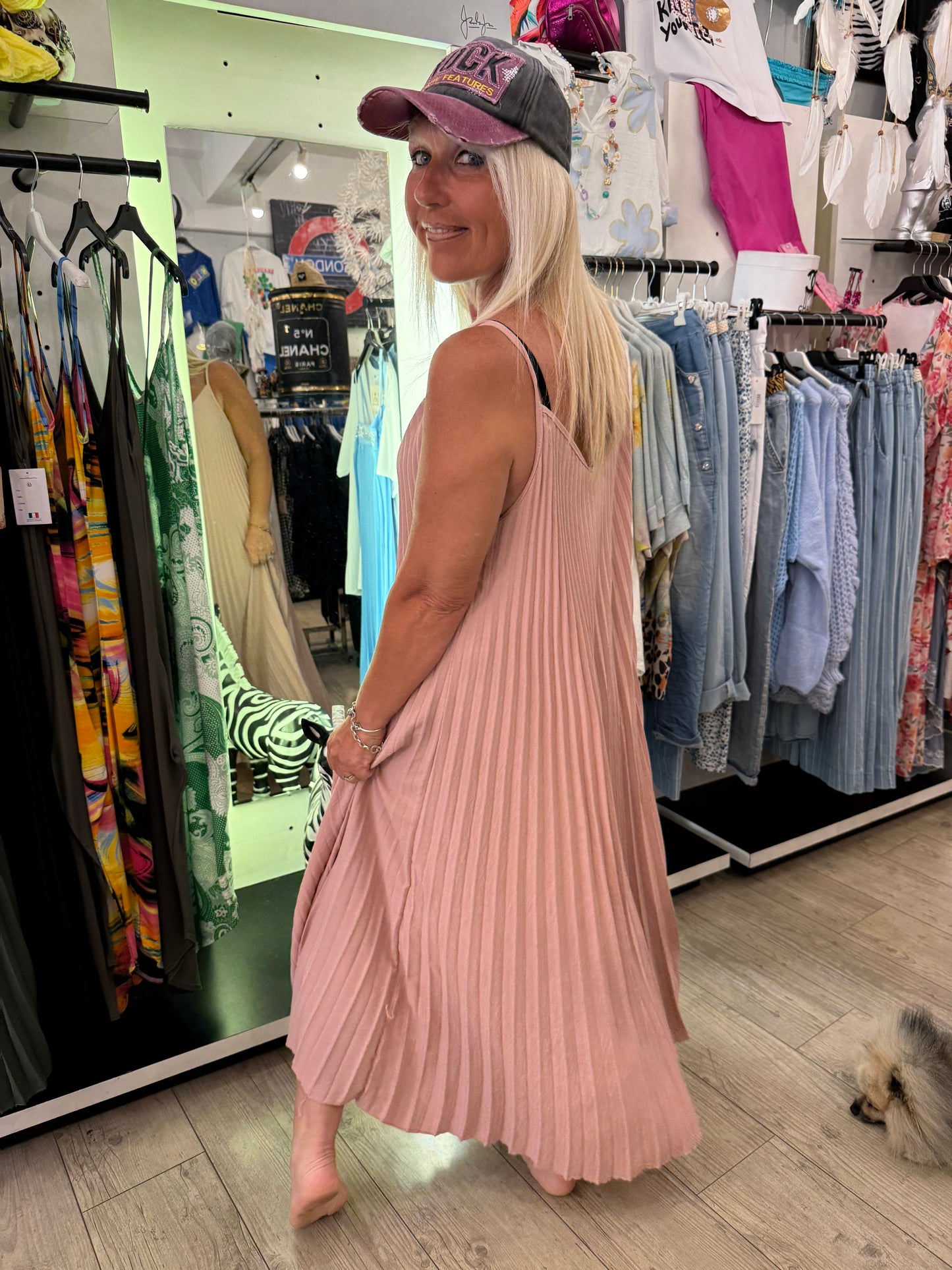 Robe plissée rose