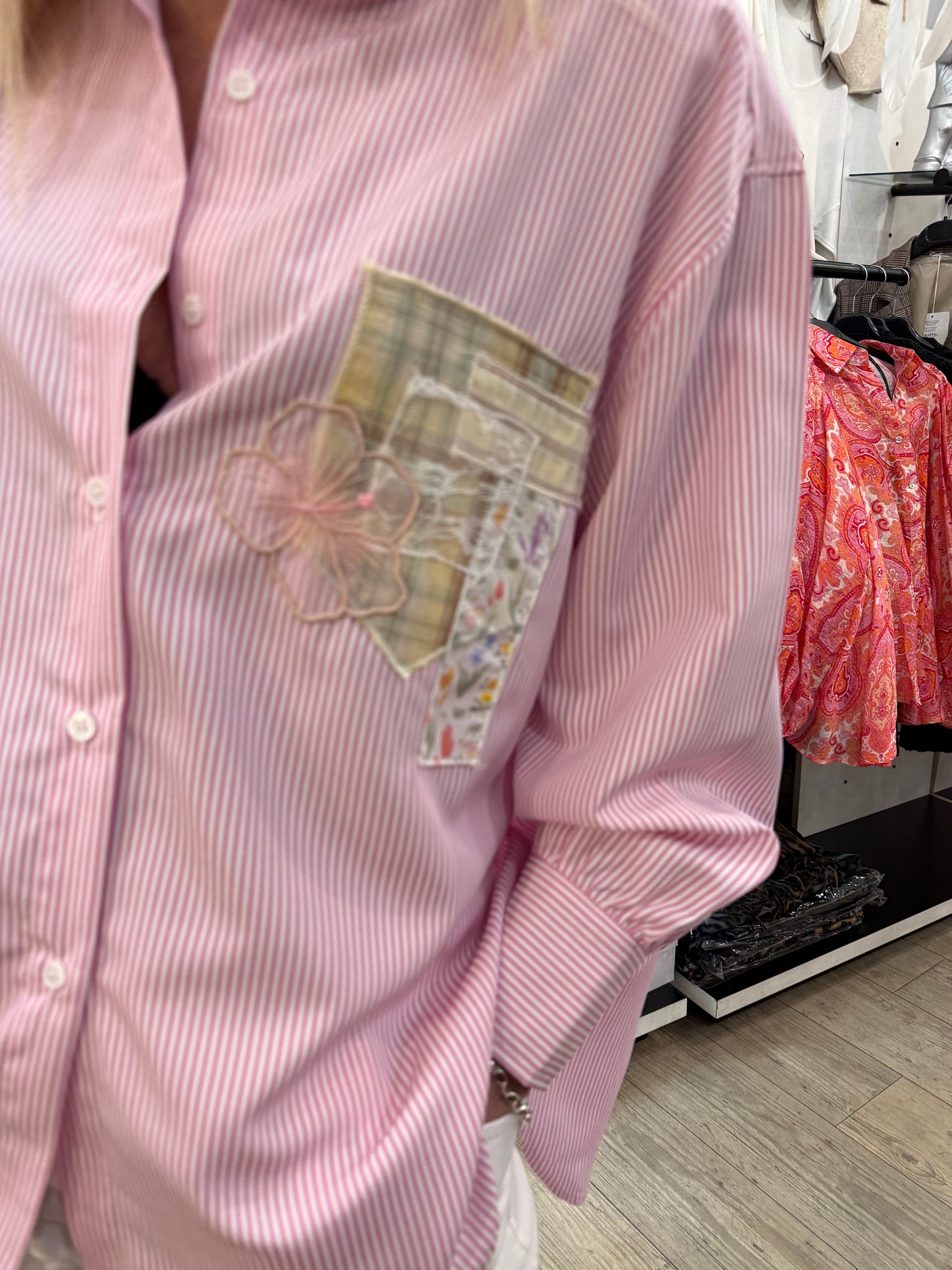Chemise rayée rose Florale