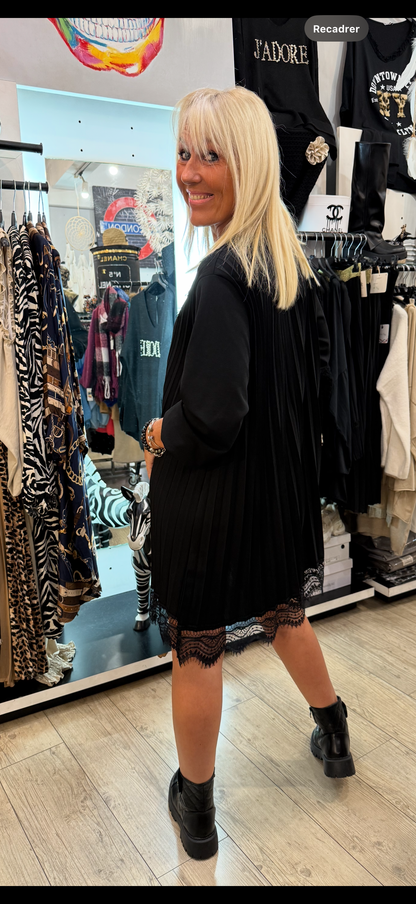 Robe Brigitte réassort très vite