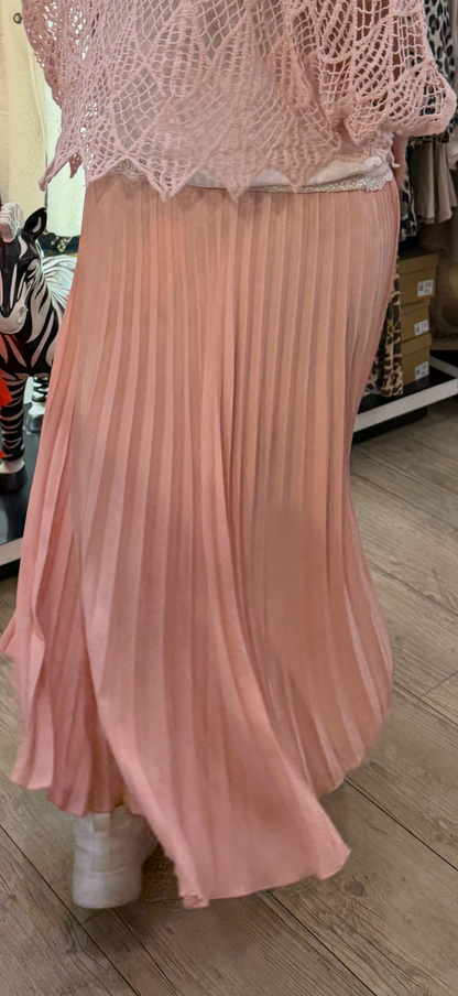 Jupe plissée rose bb