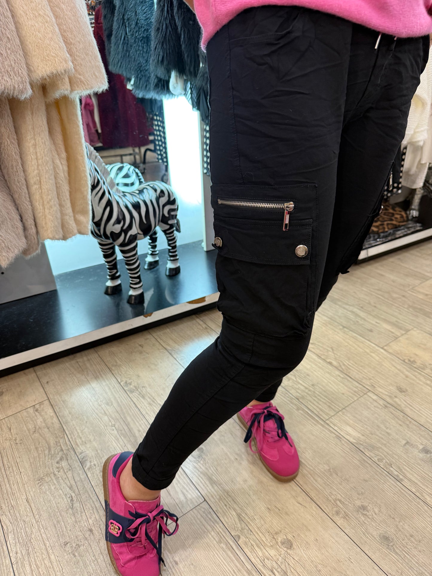 Pantalon magique cargo noir