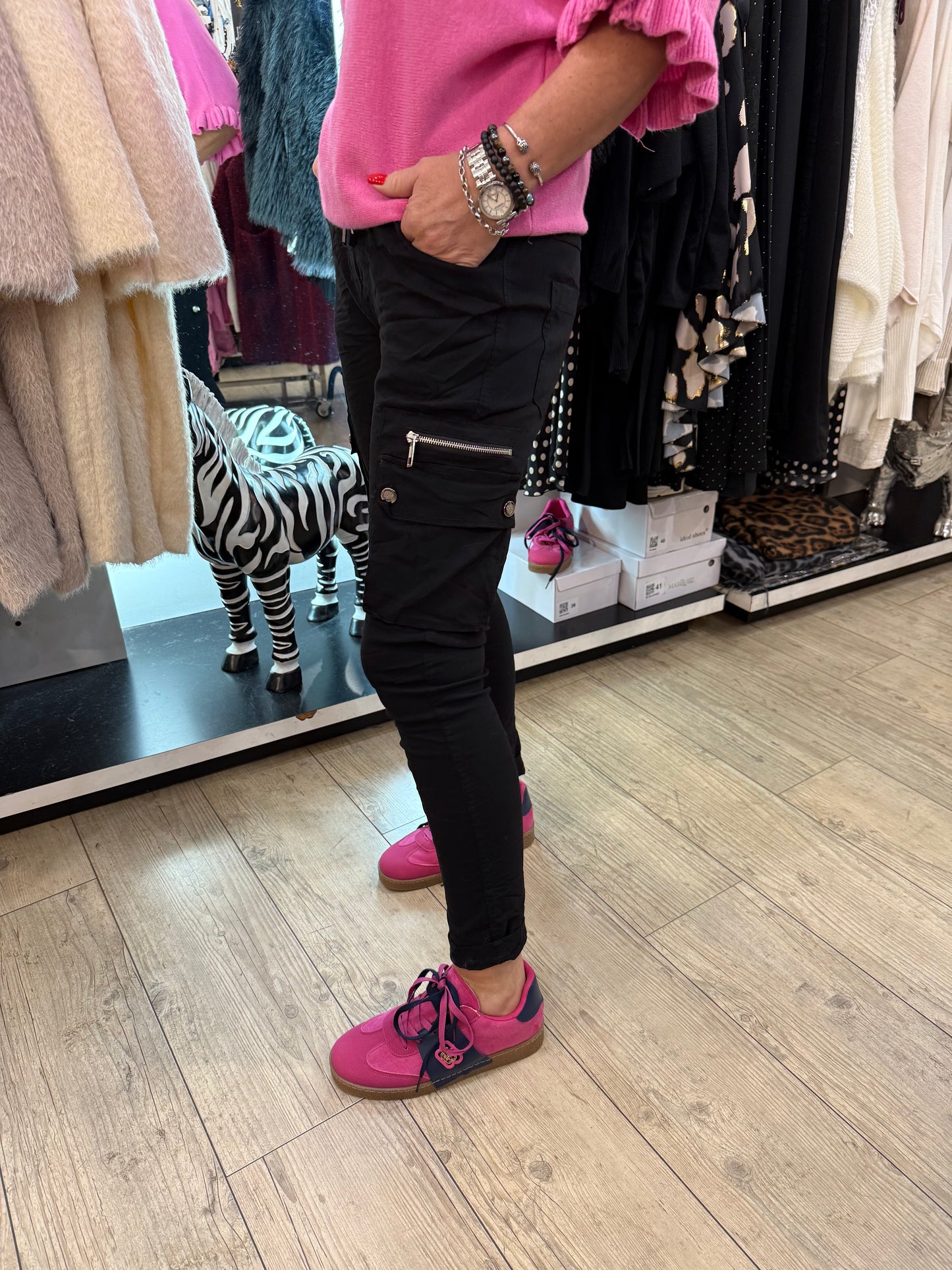 Pantalon magique cargo noir