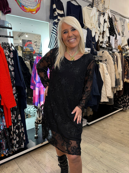 Robe dentelle noire