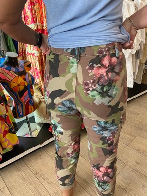 Pantalon militaire fleurs